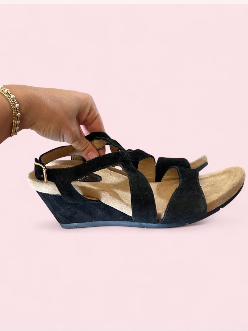 Sofft Eurosoft Black Suede Wedge Sandals - Size 6.5
